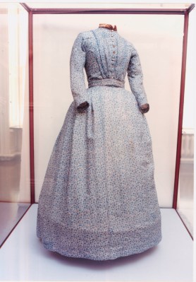 charlottebrontethackeraydress1850