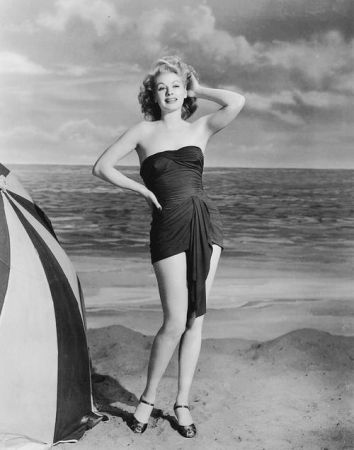 lucilleballpinupwwii