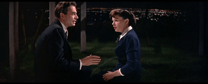 vlcsnap-2023-12-17-17h51m56s783